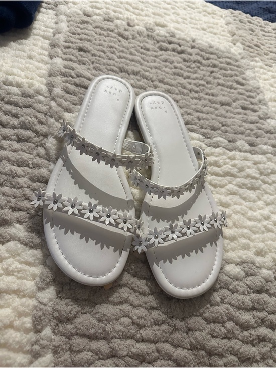 Target Shoes - Target White Floral Strap Block Heel Sandal